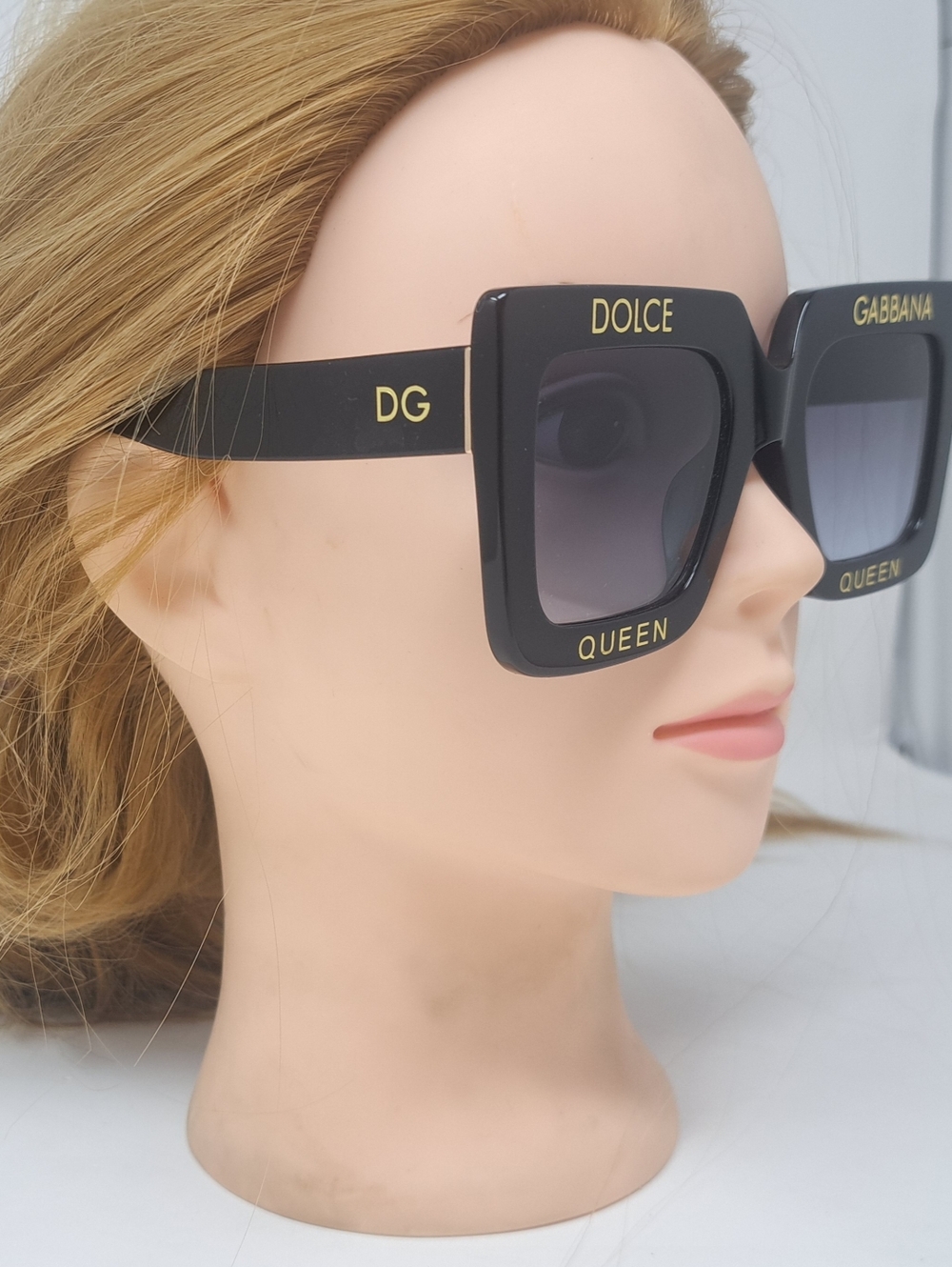 Dolce & Gabbana Women's Sunglasses Oversized Square Queen DG4328 52-24-135 - Picture 9 of 15
